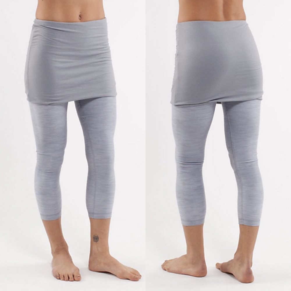 Rare Lululemon Yin To You Crop Heathered Fossil Skirted Leggings Size 4